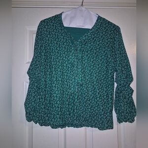 Elegant Green Patterned Women's Top